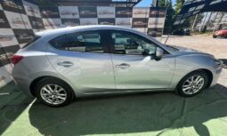 Mazda 3 Gris Manual 2018 lleno