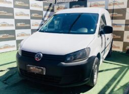 Volkswagen Caddy 2.0 turbo diésel 2015 lleno