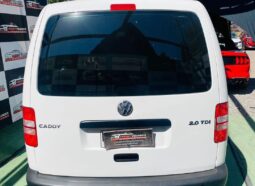 Volkswagen Caddy 2.0 turbo diésel 2015 lleno