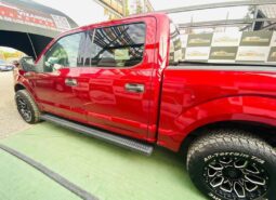 Ford F150 XLT 2017 lleno