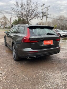 VOLVO V60 4×4 lleno