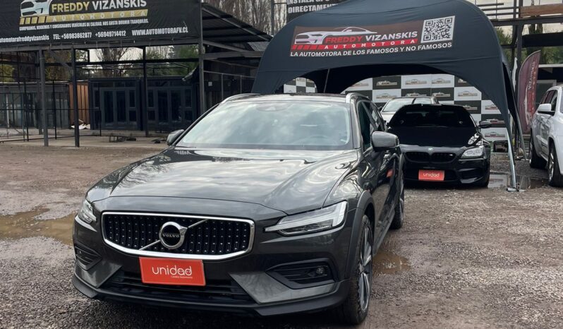 VOLVO V60 4×4 lleno