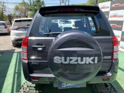 SUZUKI GRAND NOMADE lleno