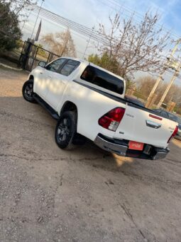 TOYOTA HILUX SR lleno