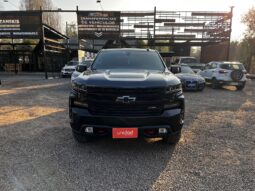 CHEVROLET SILVERADO CC DCAB 4×4 Z71 lleno