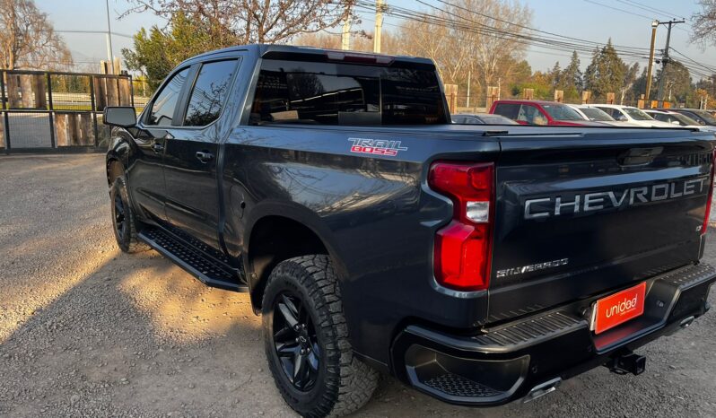 CHEVROLET SILVERADO CC DCAB 4×4 Z71 lleno