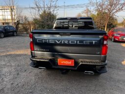 CHEVROLET SILVERADO CC DCAB 4×4 Z71 lleno