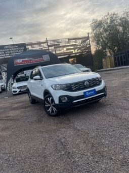 VOLKSWAGEN T-CROSS HIGHLINE lleno