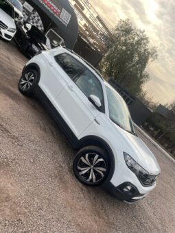 VOLKSWAGEN T-CROSS HIGHLINE lleno