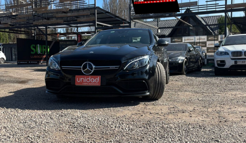 MERCEDES BENZ C63s AMG lleno