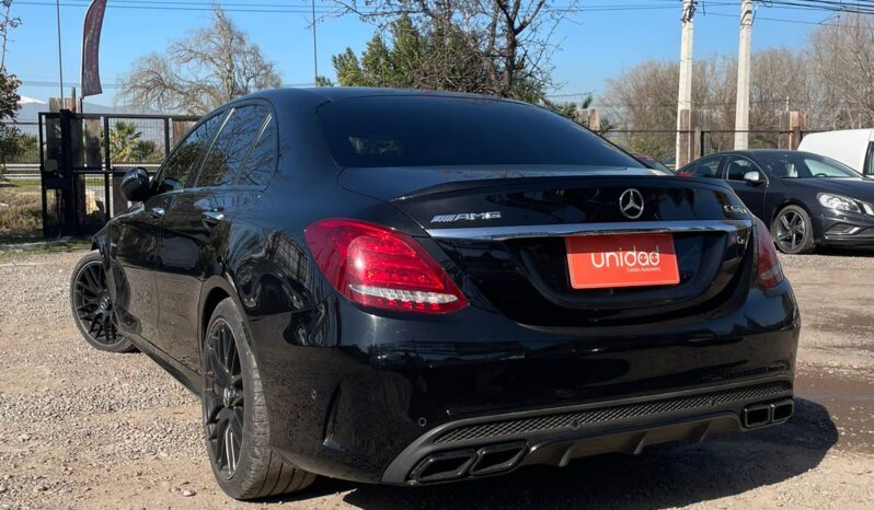 MERCEDES BENZ C63s AMG lleno