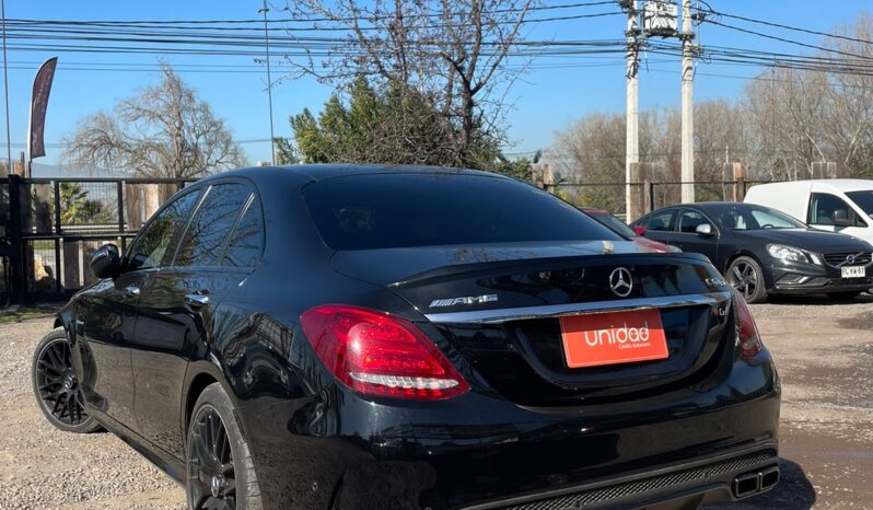 MERCEDES BENZ C63s AMG lleno