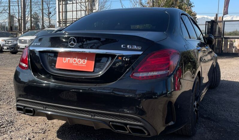 MERCEDES BENZ C63s AMG lleno