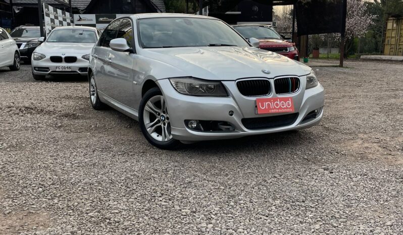 BMW 318i lleno