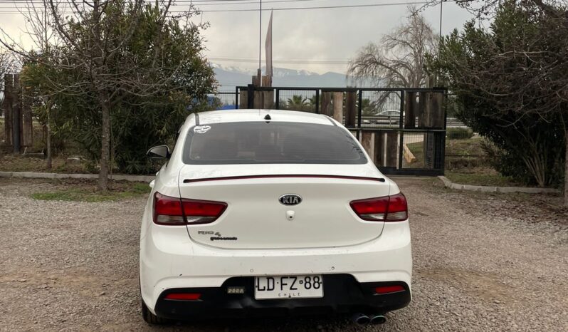 KIA Rio 4 2019 lleno