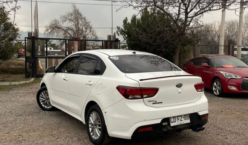 KIA Rio 4 2019 lleno