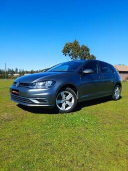 VOLKSWAGEN GOLF lleno