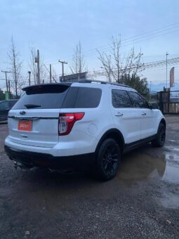 FORD EXPLORER XLT lleno