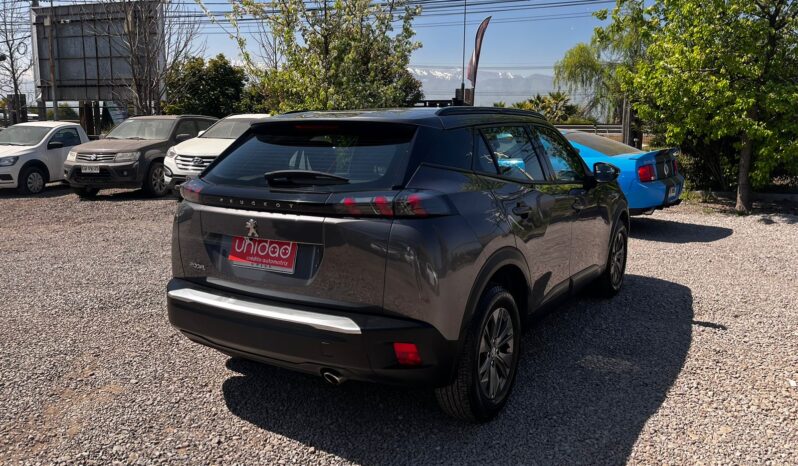 PEUGEOT 2008 BLUE HDI lleno