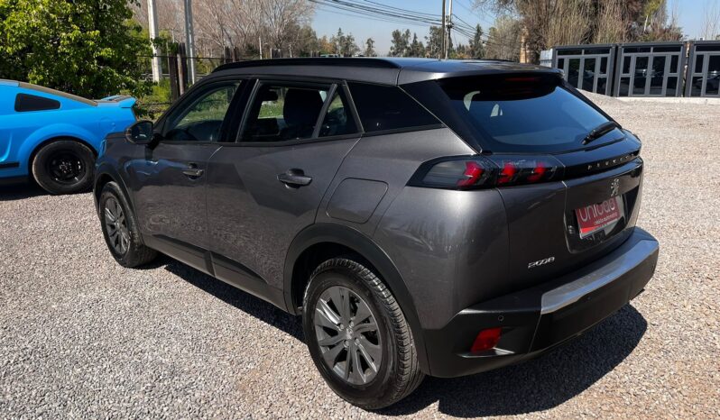 PEUGEOT 2008 BLUE HDI lleno