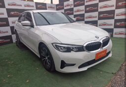 BMW NEW 320D EXECUTIVE lleno