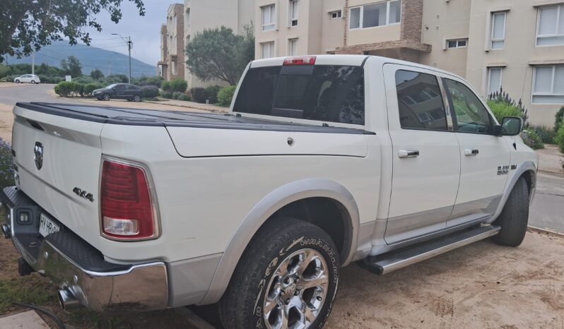 DODGE RAM 1500 LARAMIE lleno