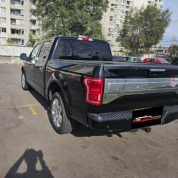 FORD F150 PLATINIUM lleno