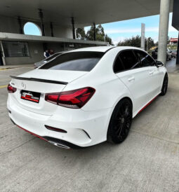 MERCEDES BENZ a250 AMG lleno