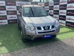 NISSAN X-TRAIL lleno