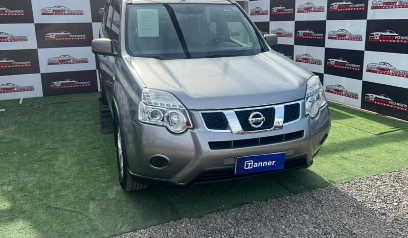 NISSAN X-TRAIL lleno