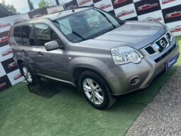 NISSAN X-TRAIL lleno