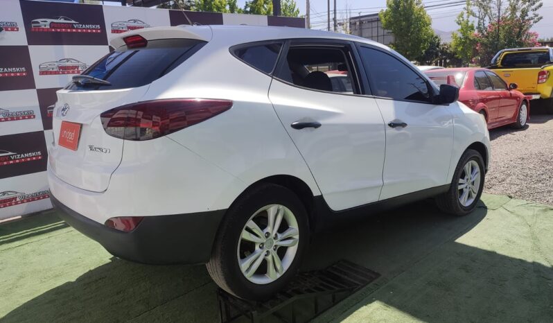 HYUNDAI TUCSON lleno