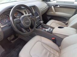 AUDI Q7 lleno