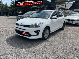 KIA RIO 5 EX