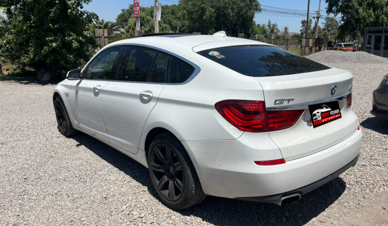 BMW M550i GT lleno