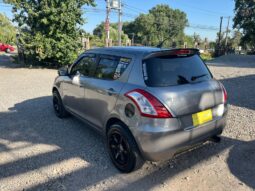 SUZUKI SWIFT GL lleno