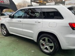 JEEP GRAND CHEROKEE SRT lleno