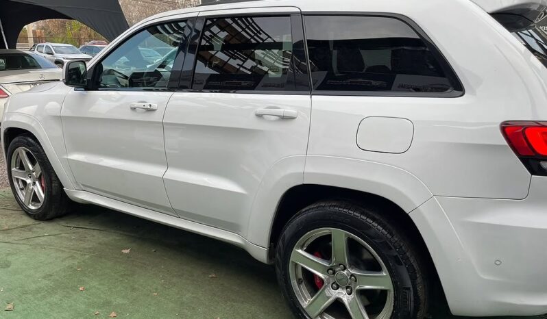 JEEP GRAND CHEROKEE SRT lleno