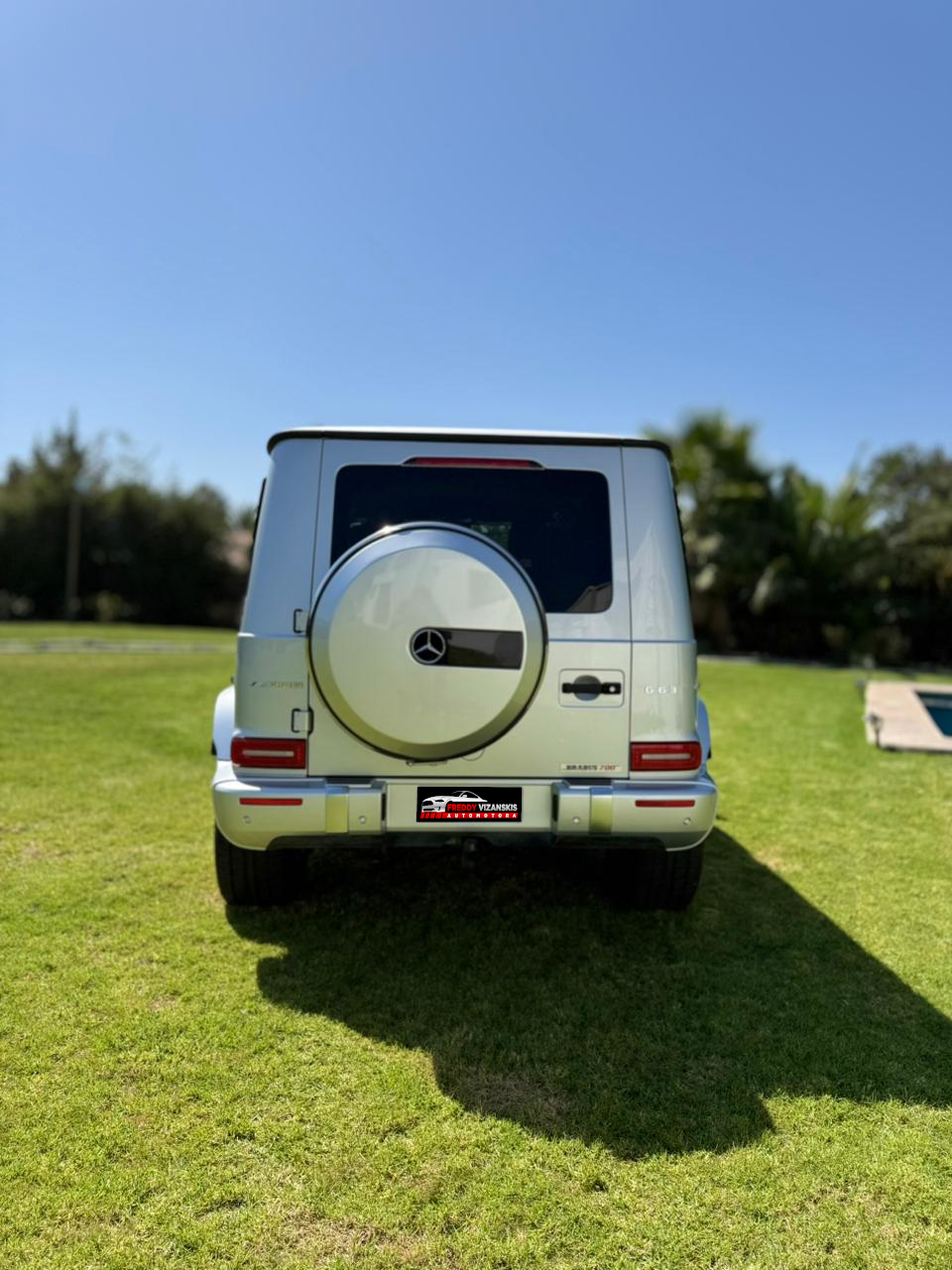 Mercedes-Benz G63 — foto 10 de 13
