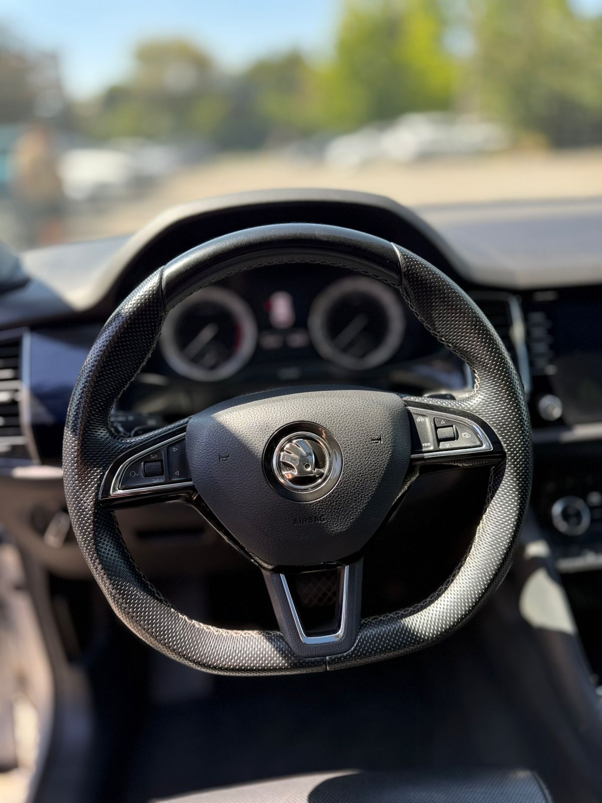 Škoda Kodiaq — foto 7 de 13