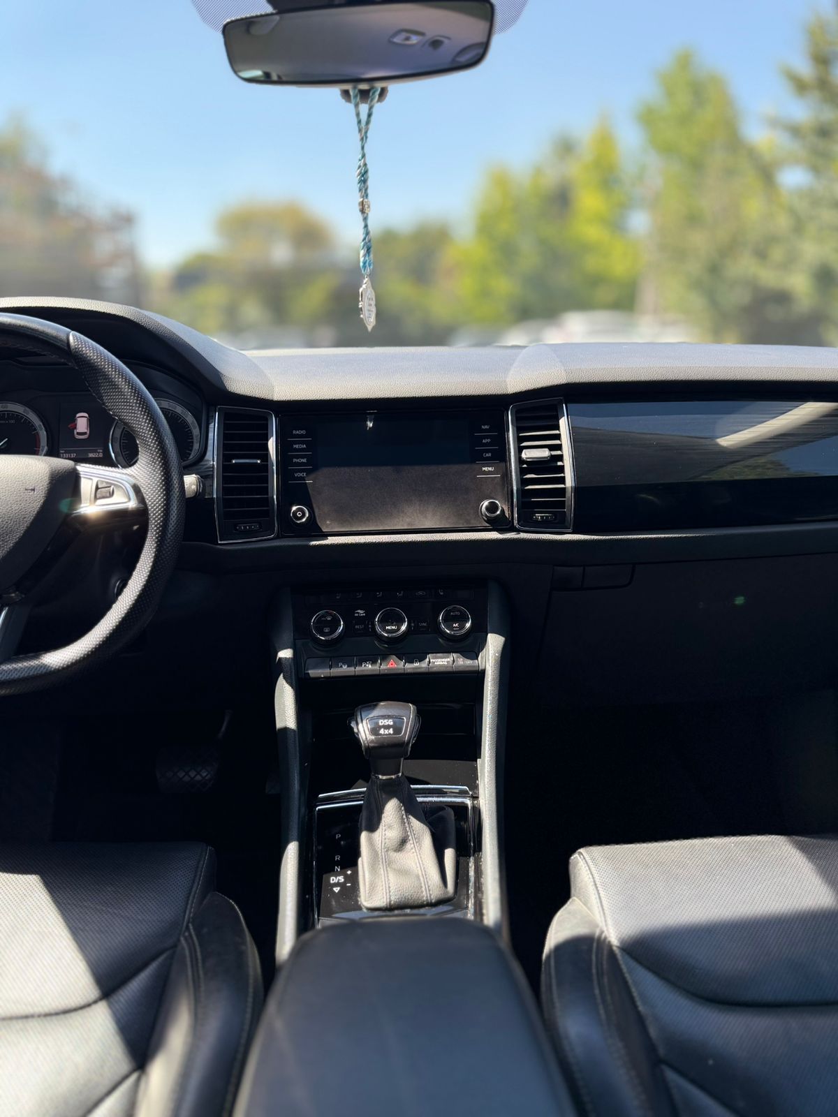 Škoda Kodiaq — foto 9 de 13
