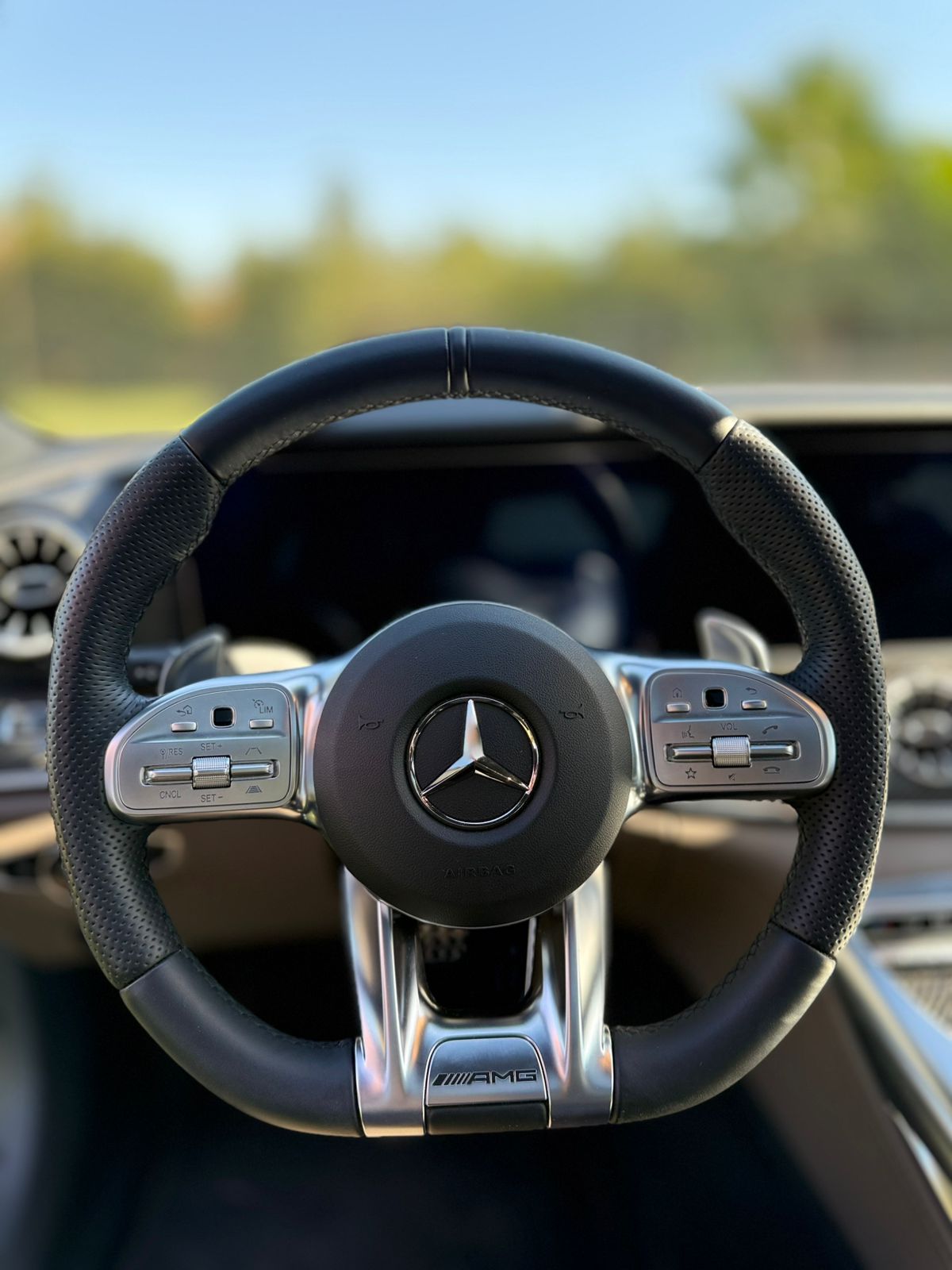 Mercedes-Benz Gt63 S — foto 9 de 16