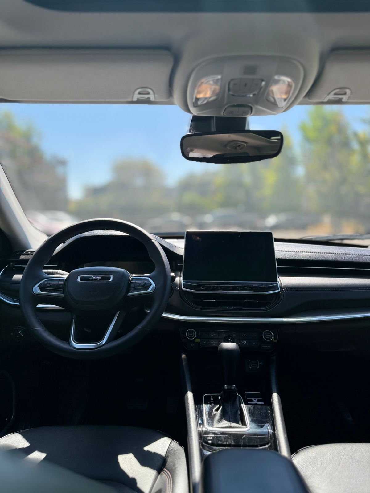 Jeep Compass — foto 10 de 12